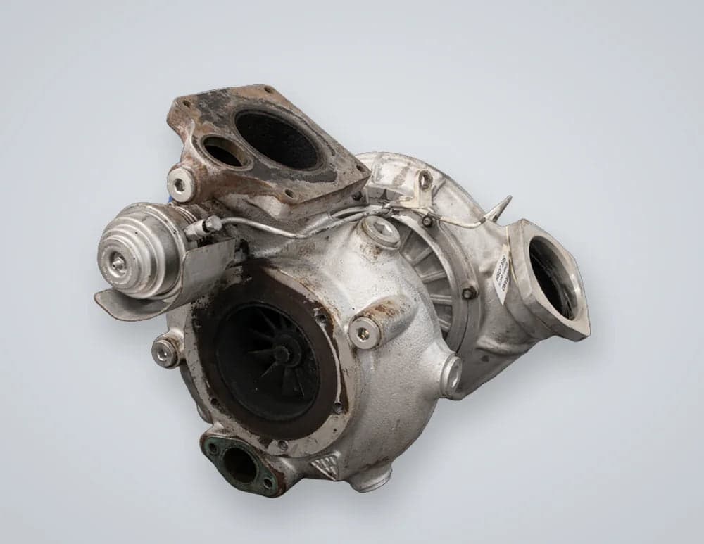 Turbo före renovering, sotig och smutsig