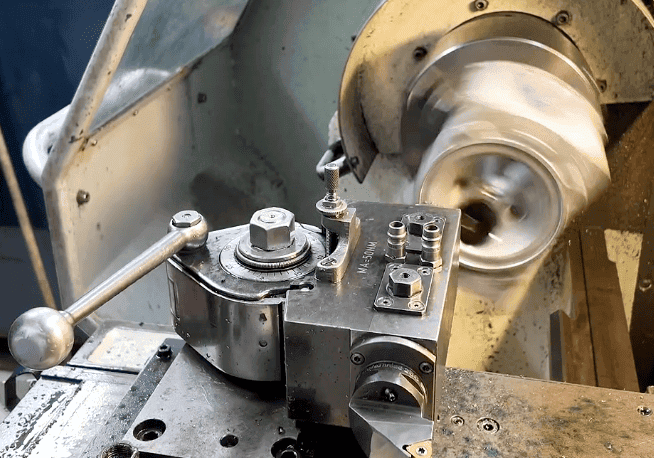 Porsche 964 cylinder i svarv