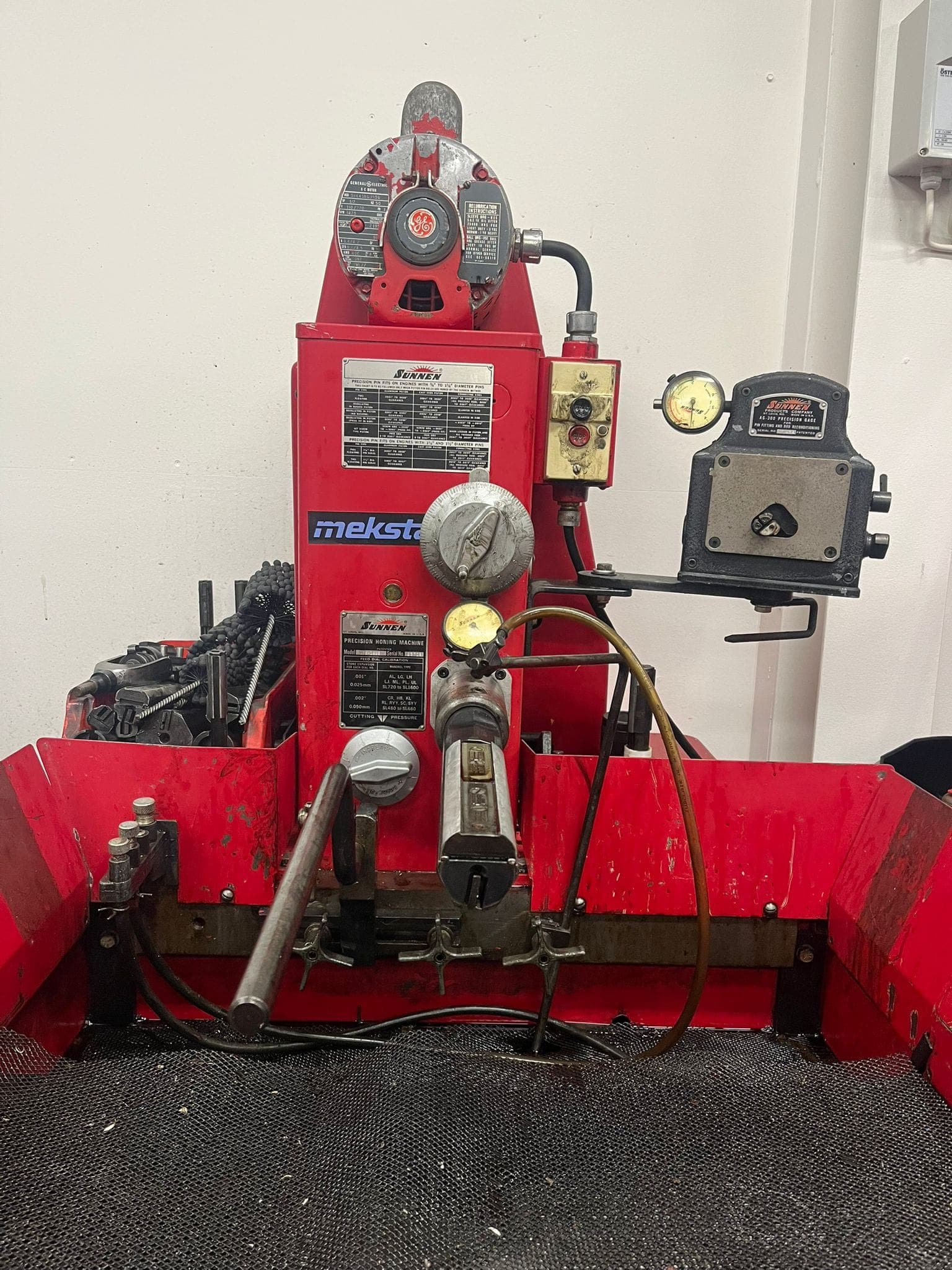 Honingsmaskin - Sunnen CK10 i Mekstas verkstad