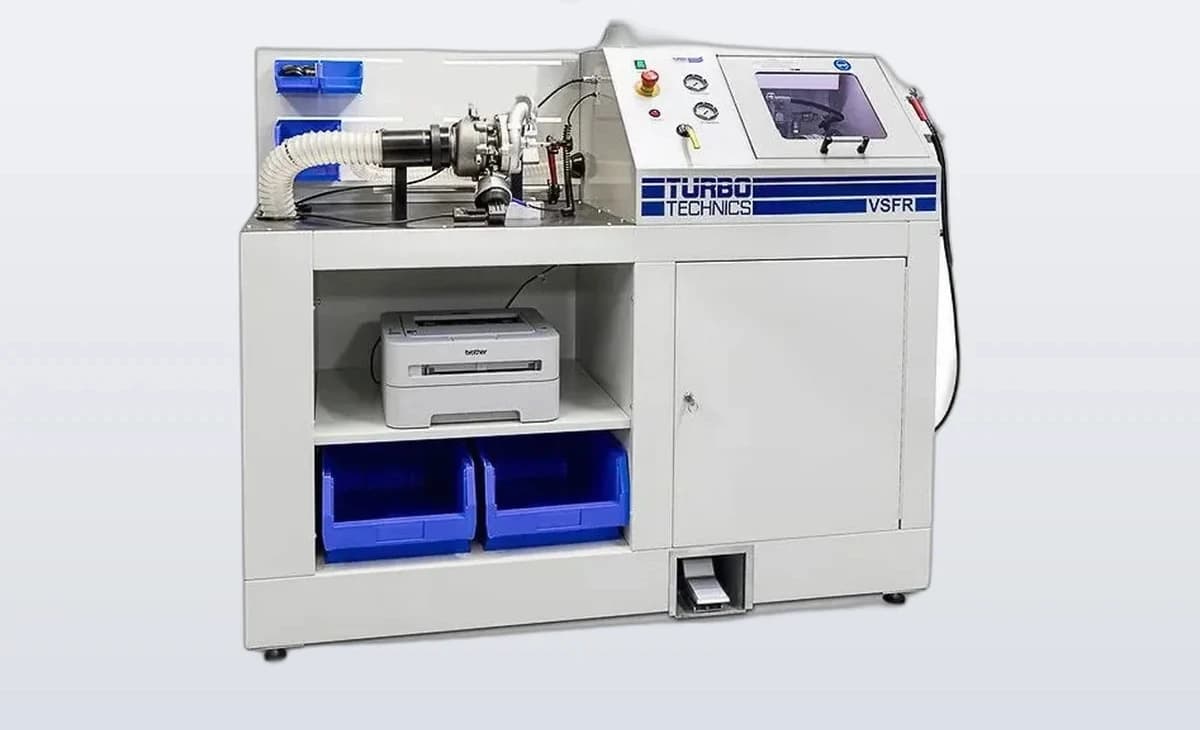 Turbo Technics VSFR, balanserings- och flödesbänken i verkstaden